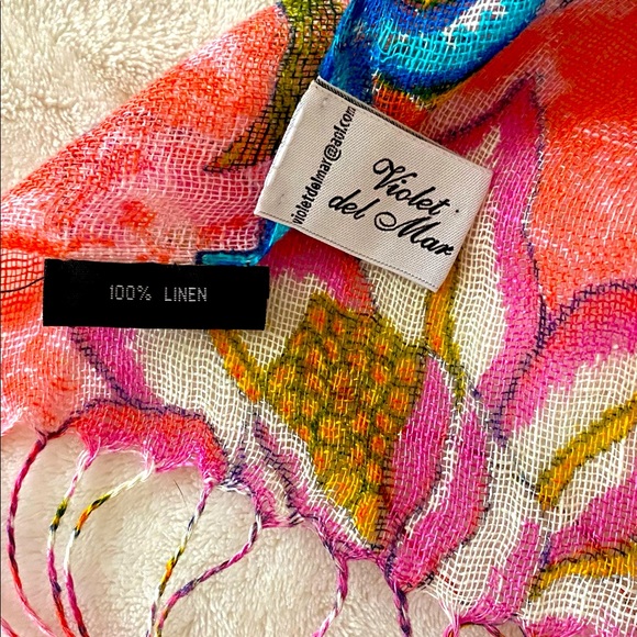 Violet Del Mar Floral Linen Scarf Wrap NWOT - Picture 9 of 10